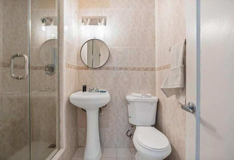 Garden Hotel Miami Airport, Trademark Collection By Wyndham