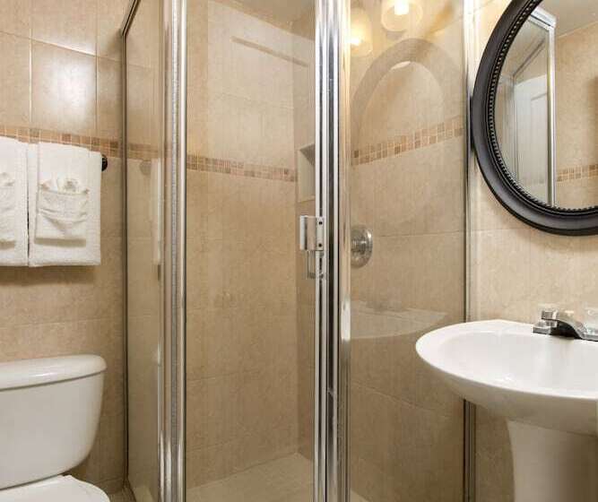 Garden Hotel Miami Airport, Trademark Collection By Wyndham