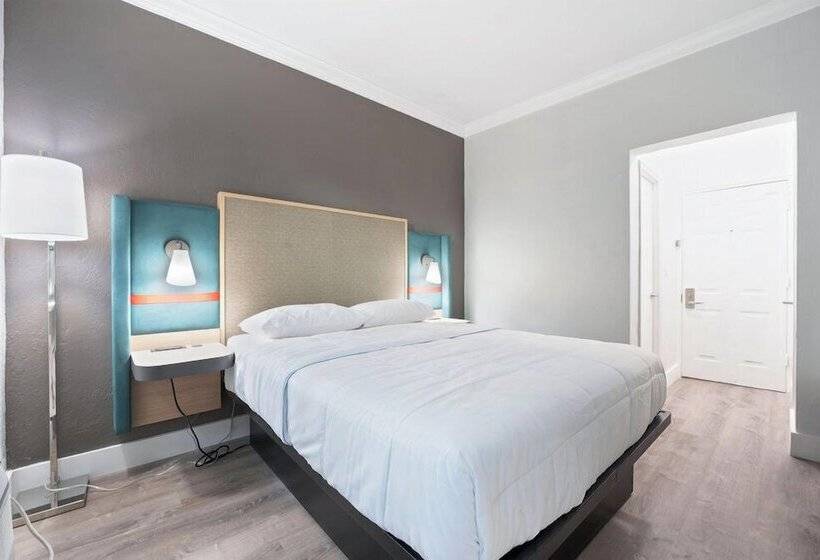 Garden Hotel Miami Airport, Trademark Collection By Wyndham