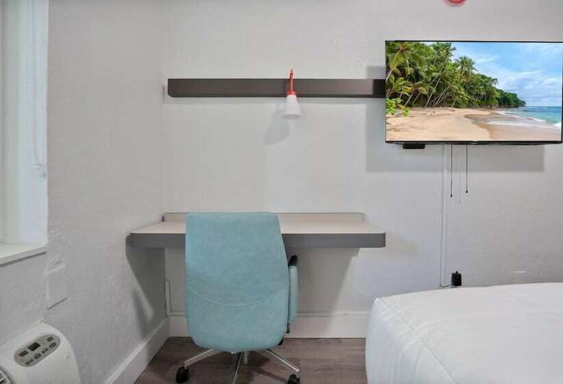 Garden Hotel Miami Airport, Trademark Collection By Wyndham