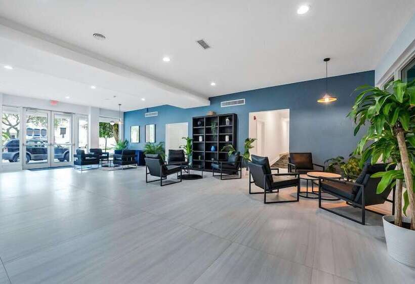 Garden Hotel Miami Airport, Trademark Collection By Wyndham