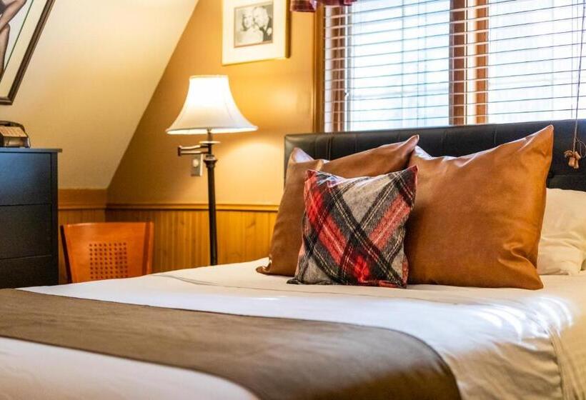 ホテル Saddleback Inn At Lake Arrowhead