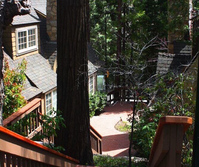 ホテル Saddleback Inn At Lake Arrowhead