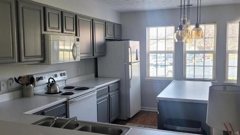 בית מלון כפרי Salt Creek Golf Retreat