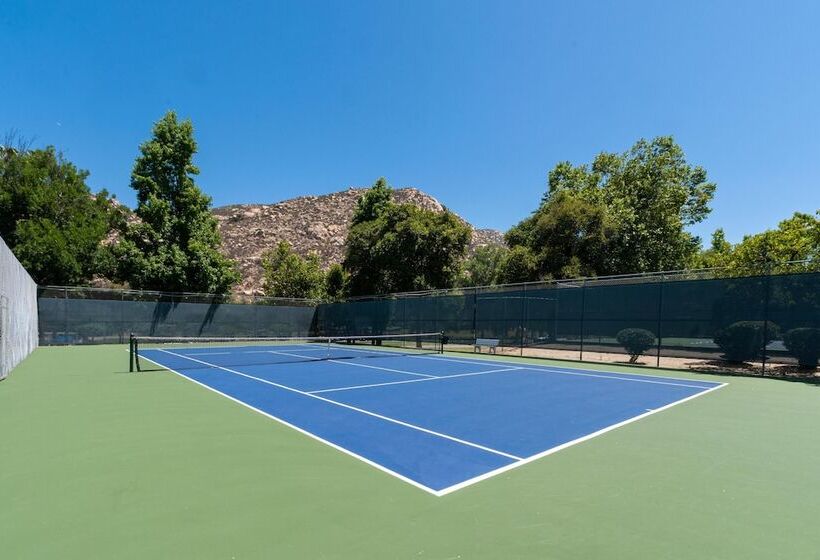 فندق San Diego Country Estates