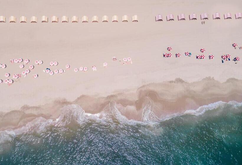 فندق Sandpiper Beach Club