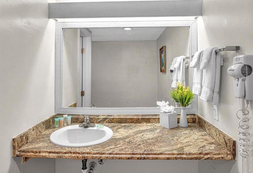 酒店 Sands Harbor Resort And Marina