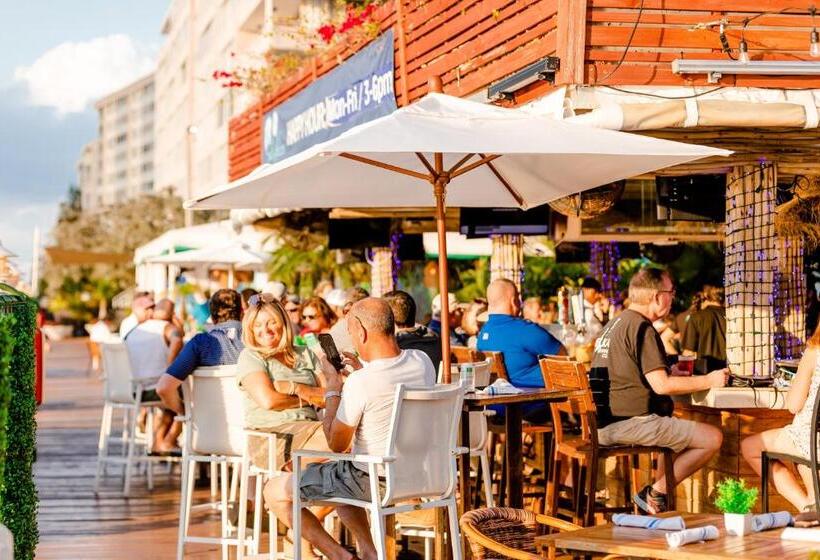 酒店 Sands Harbor Resort And Marina