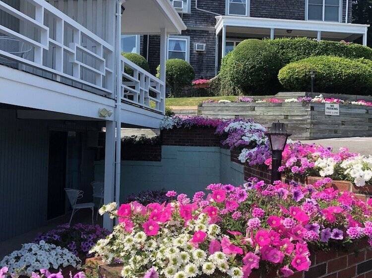 酒店 Sands Of Time Motor Inn & Harbor House