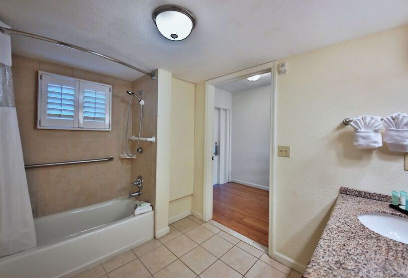 فندق Sanibel Inn