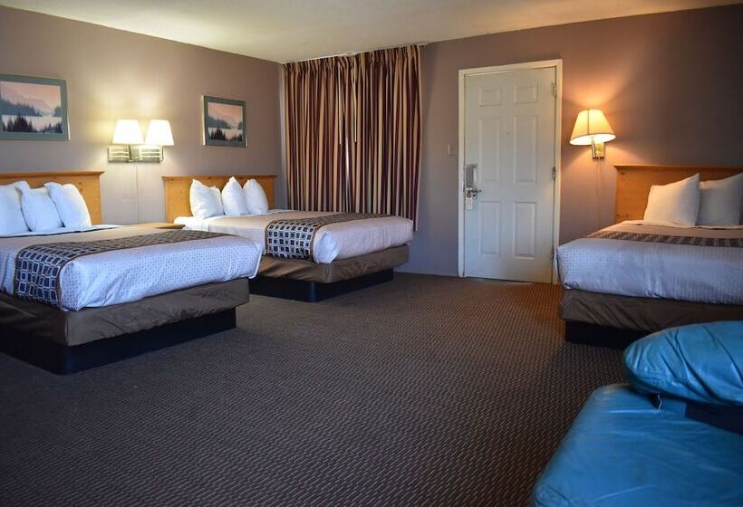 فندق Satellite Inn