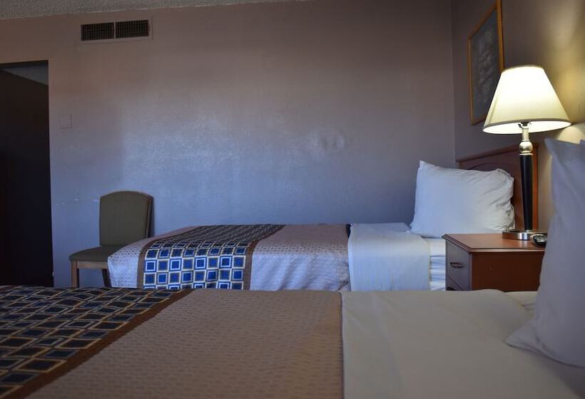 فندق Satellite Inn