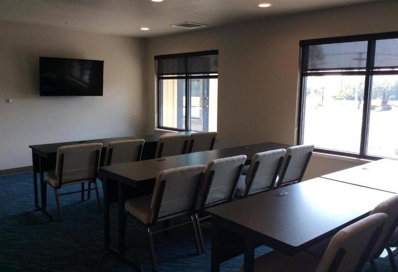 ホテル Scenic Shore Inn