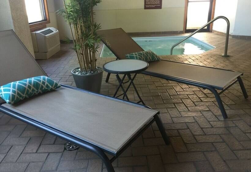 فندق Schoenbrunn Inn