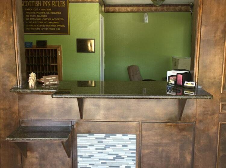 酒店 Scottish Inns