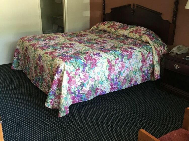 酒店 Scottish Inns