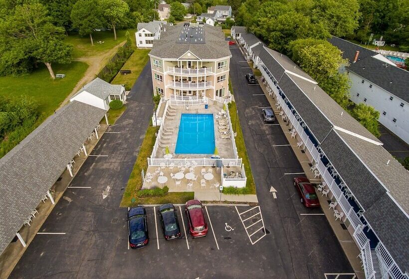 فندق Sea Latch Inn