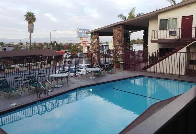 فندق Seahorse Inn