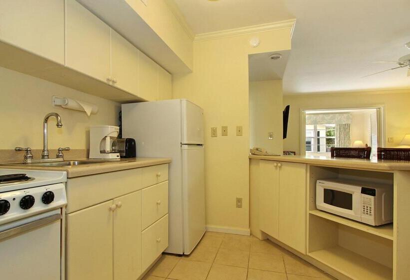 فندق Seaside Inn