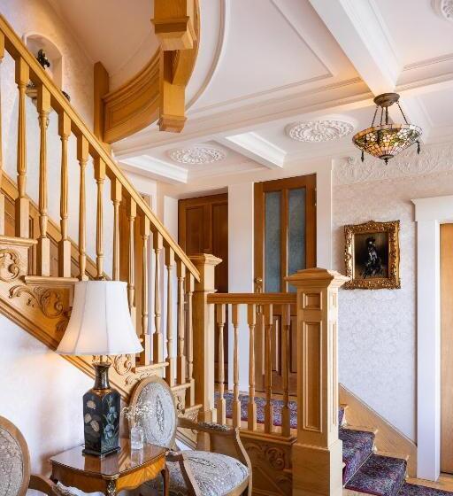 בית מלון כפרי Seven Gables Inn On Monterey Bay, A Kirkwood Collection