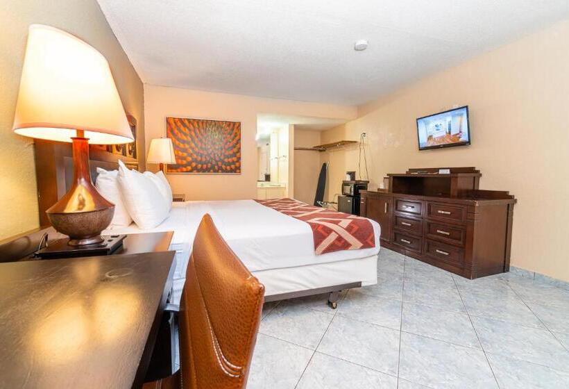 בית מלון כפרי Sevilla Inn Kissimmee Near Disney