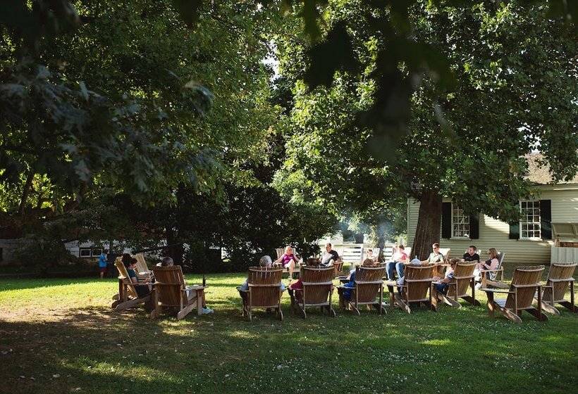 בית מלון כפרי Shaker Village Of Pleasant Hill