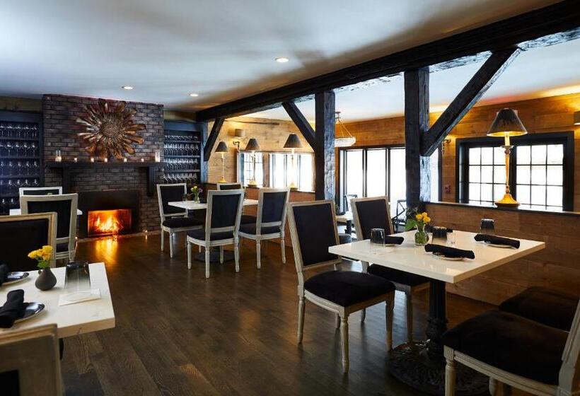 בית מלון כפרי Shelter Harbor Inn