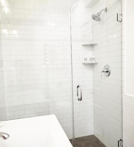 בית מלון כפרי Shelter Harbor Inn