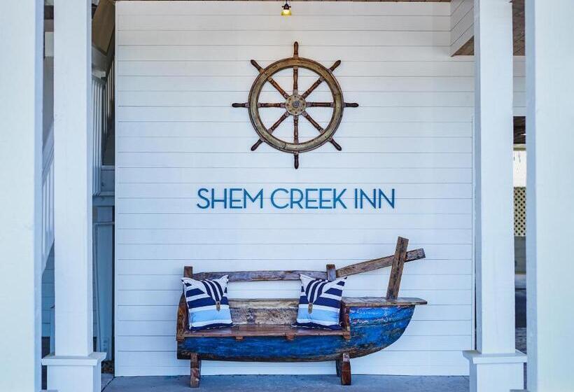ホテル Shem Creek Inn