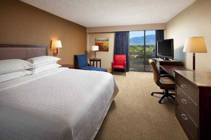 Отель Sheraton Albuquerque Uptown By Marriott