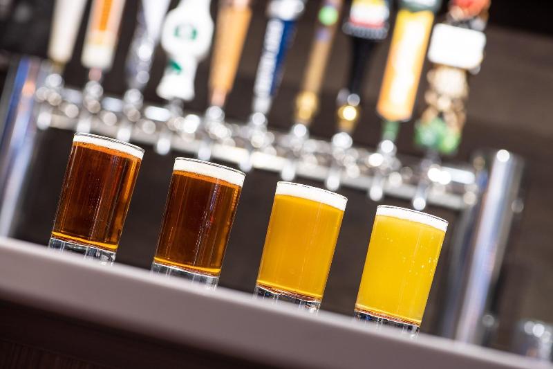 فندق Sheraton Milwaukee Brookfield