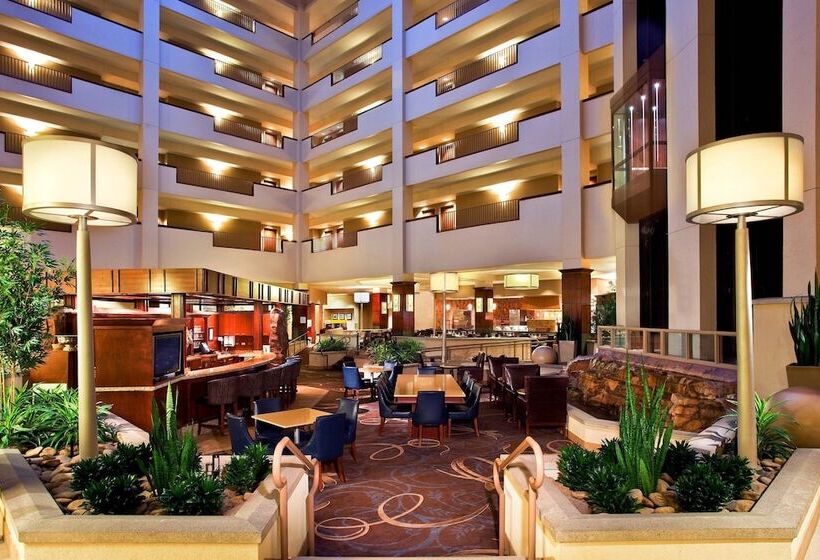 Sheraton Sioux Falls Hotel & Convention Center