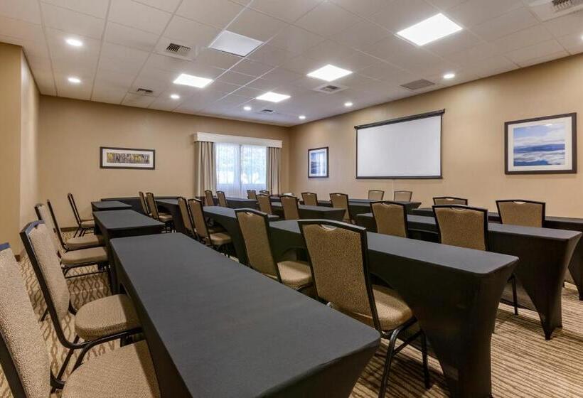 Отель Comfort Inn & Suites Coeur D Alene