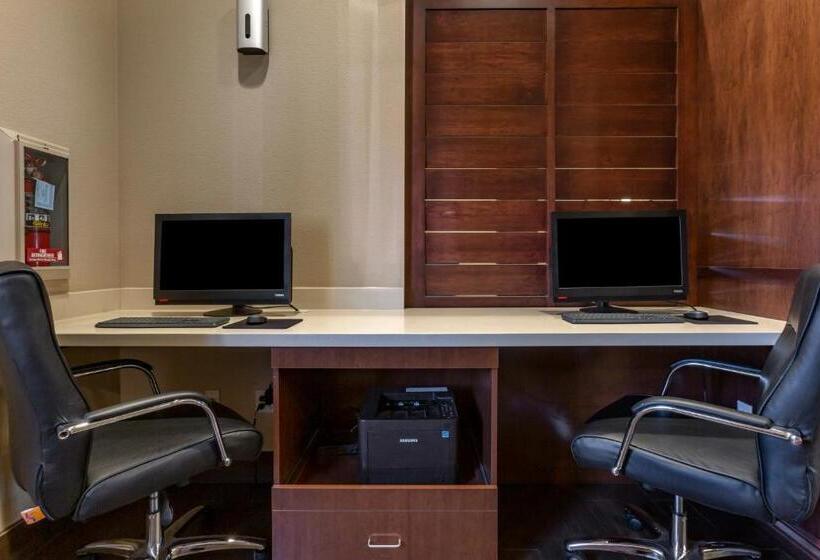 Отель Comfort Inn & Suites Coeur D Alene