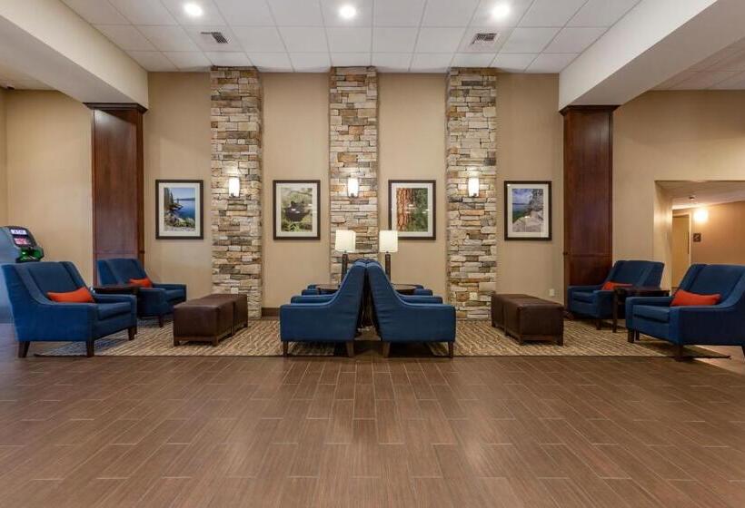 Отель Comfort Inn & Suites Coeur D Alene