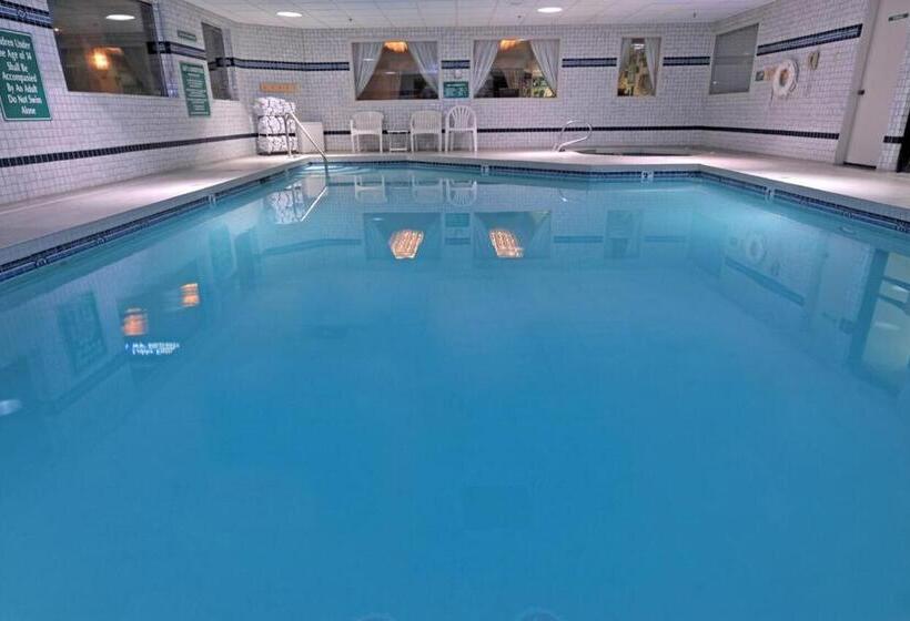 Shilo Inn Suites Hotel   Nampa Suites