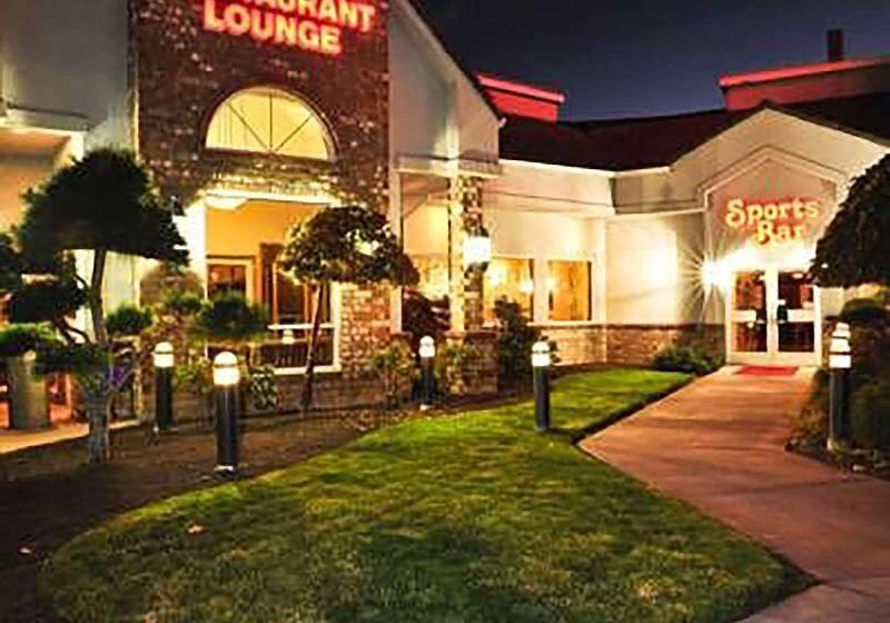 فندق Shilo Inn Klamath Falls