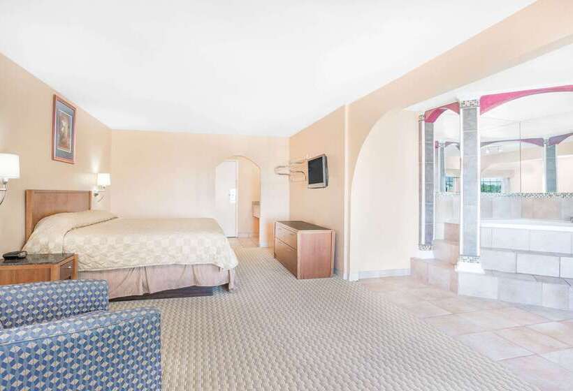 فندق Super 8 By Wyndham San Angelo