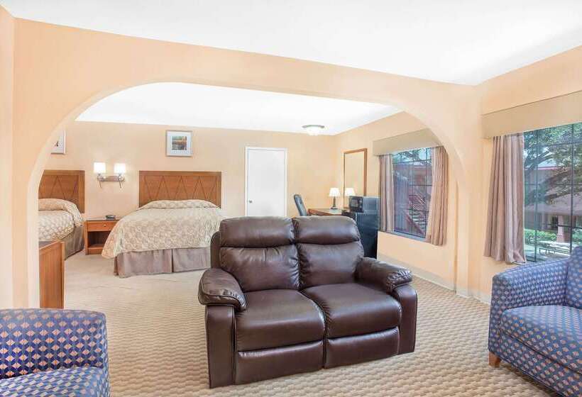 فندق Super 8 By Wyndham San Angelo