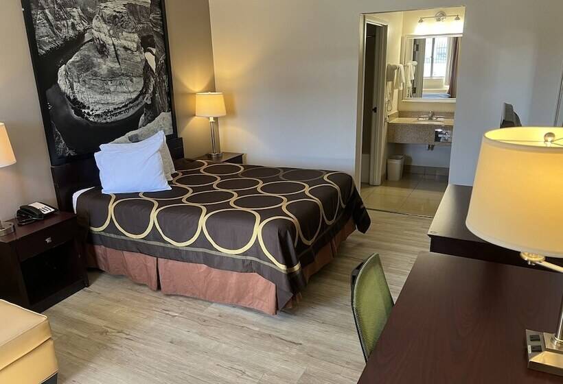 هتل Super 8 By Wyndham Tucson/grant Road Area Az