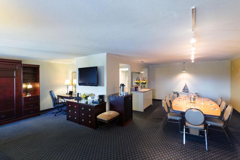 בית מלון כפרי The Marina Inn On San Francisco Bay