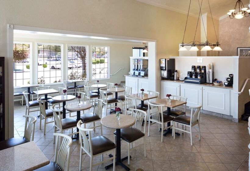 בית מלון כפרי The Marina Inn On San Francisco Bay