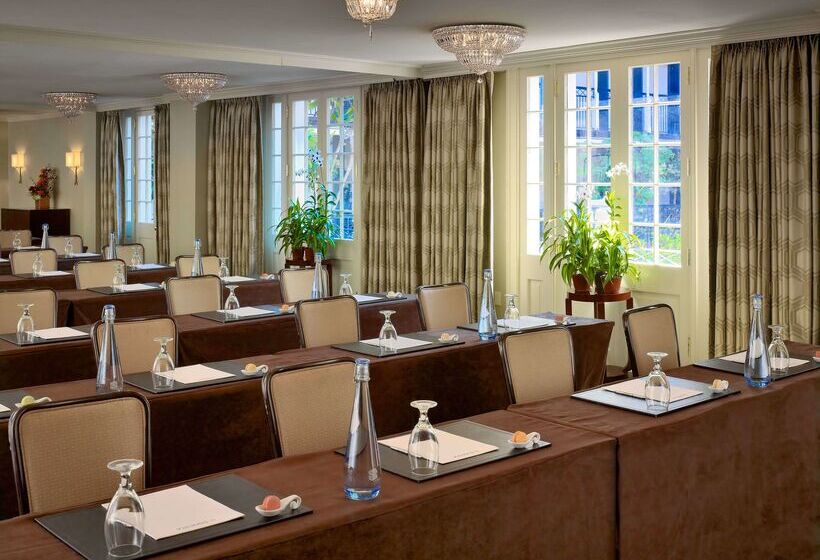 هتل The Royal Sonesta New Orleans