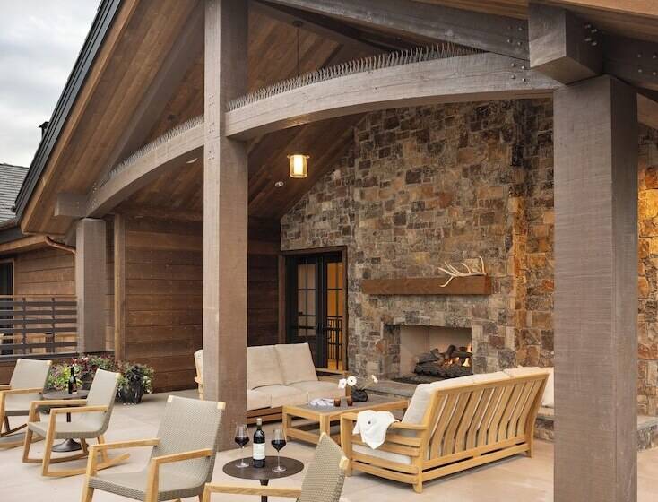 בית מלון כפרי The Rusty Parrot Lodge And Spa