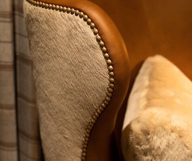 בית מלון כפרי The Rusty Parrot Lodge And Spa