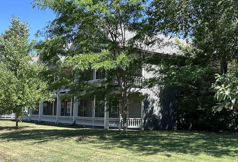 فندق The Shelby Inn