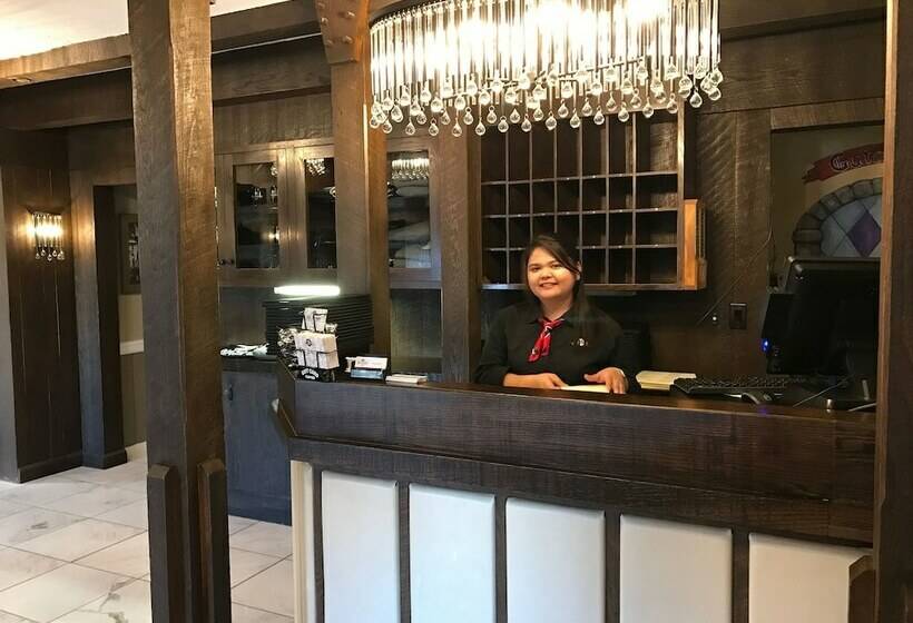 ホテル The Sherman Inn