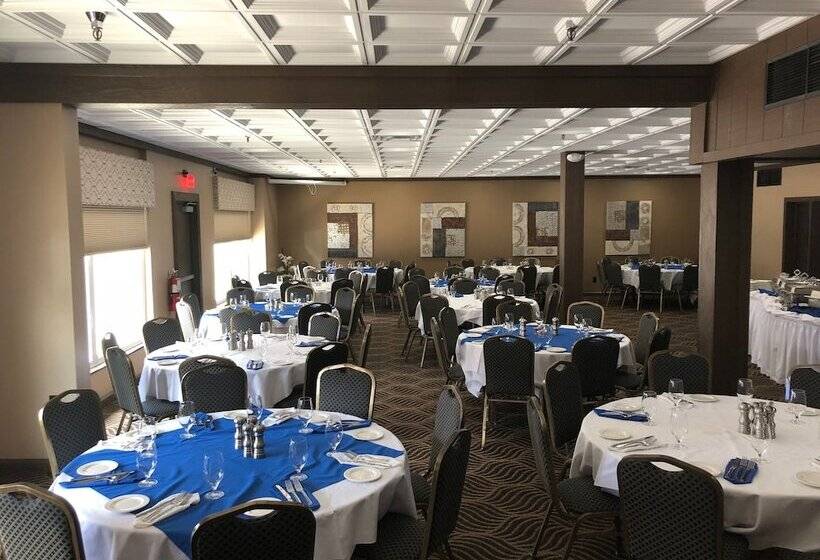 فندق The Sherman Inn