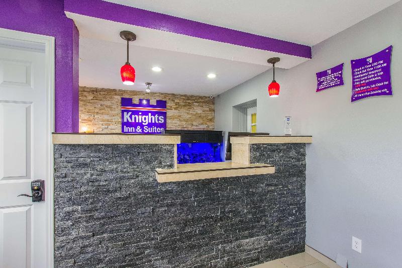 فندق على الطريق Knights Inn And Suites Salem