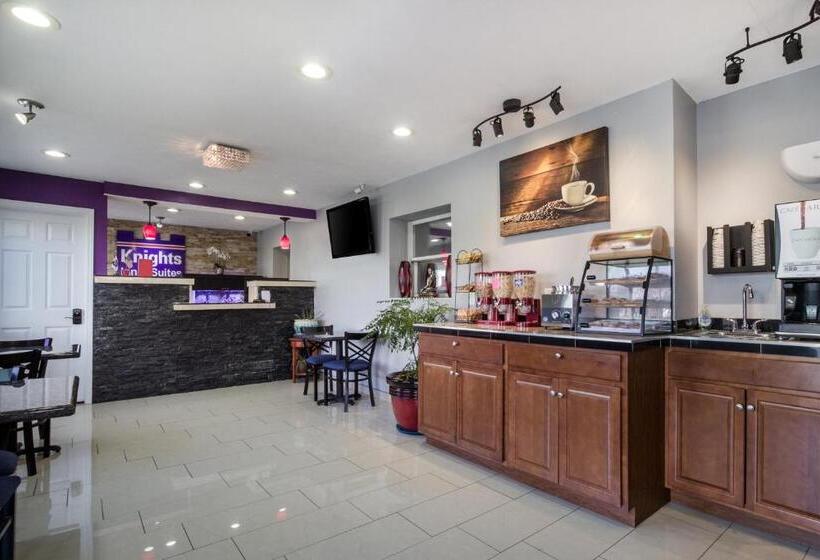 فندق على الطريق Knights Inn And Suites Salem